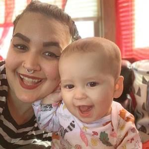 Meet your Posher, Stephanie